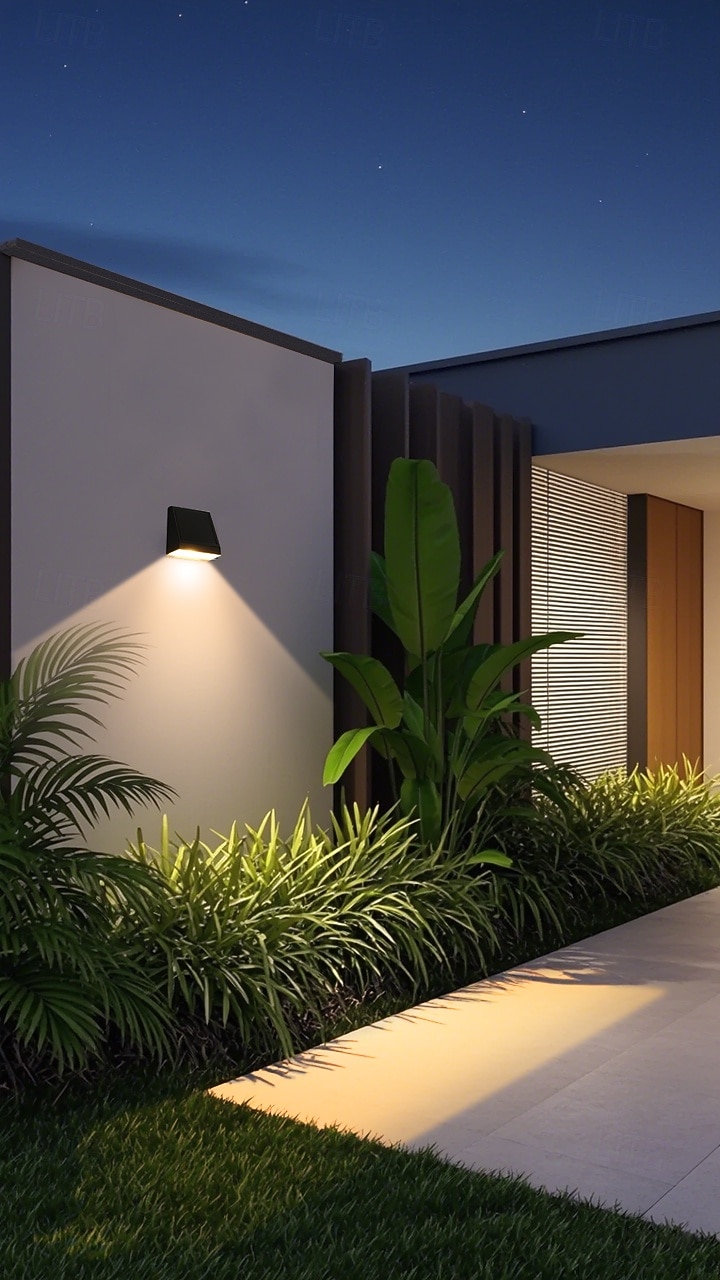 2 stk. utendørs solcelledrevne IP65 vanntette LED-vegglamper med bevegelsessensor, vaskelys for hage, terrasse, gårdsplass, gjerde, trapper, veranda, terrasse, dekorativ utendørs LED-belysning med 2026 - $41.99 –P3