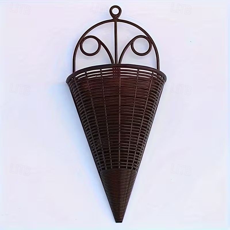 Lot de 6 paniers à fleurs suspendus décoratifs, style triangulaire, tressés, parfaits pour décorer votre intérieur (Noël, Halloween, etc.). Idée cadeau idéale. de 2026 ? $21.99 –P8