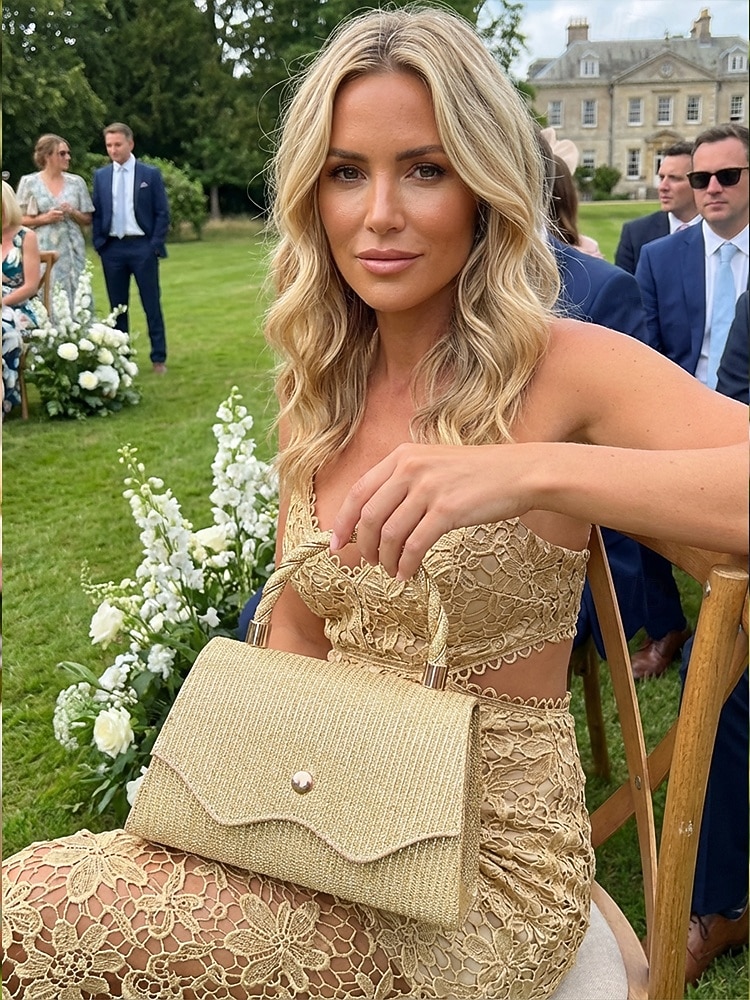 Elegante Damenhandtasche mit Henkel und Kette, glänzende Abendclutch aus Polyester, in verschiedenen Farben erhältlich, mit funkelnden Details, perfekt für Hochzeiten, Partys und besondere Anlässe. 2026 - $18.99 –P3