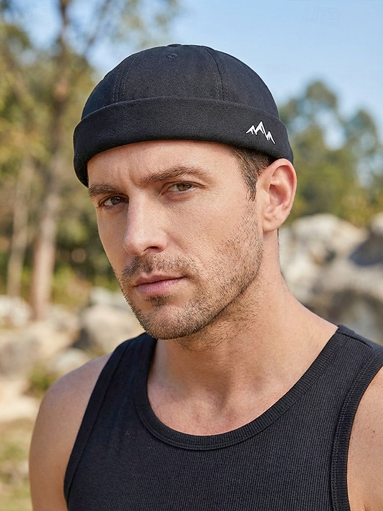 2026年 メンズポリエステル製ドッカーハット。つばのない調節可能なキャップで、山のモチーフが刺繍されています。複数のカラー展開で、旅行、アウトドアスポーツ、普段着、バケーションスタイルに最適です。  コレクション – $14.99 –P2