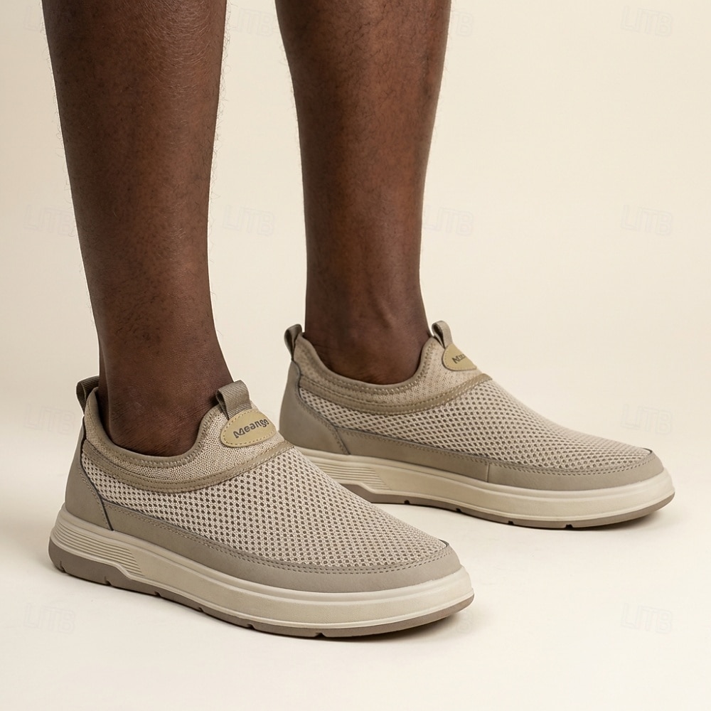 Ανδρικά μπεζ, αναπνεύσιμα, mesh slip-on casual sneakers, ελαφριά και άνετα παπούτσια για περπάτημα, για καθημερινή χρήση, ταξίδια, μετακινήσεις, καλοκαιρινή αναψυχή και smart casual στυλ. 2026 - $42.99 –P3