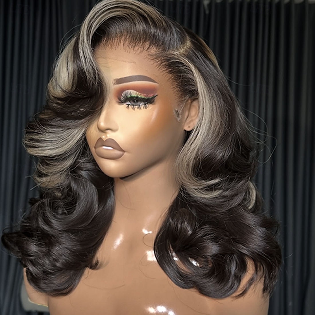 Human Hair 5x5 Closure 13x4 Lace Front Wig Side Part Brazilian Hair Wavy Blonde Dark Brown Wig 150% 180% Density with Baby Hair Ombre Hair Highlighted / Balayage Hair Natural Hairline 100% Virgin For 2026 - $391.29 –P2