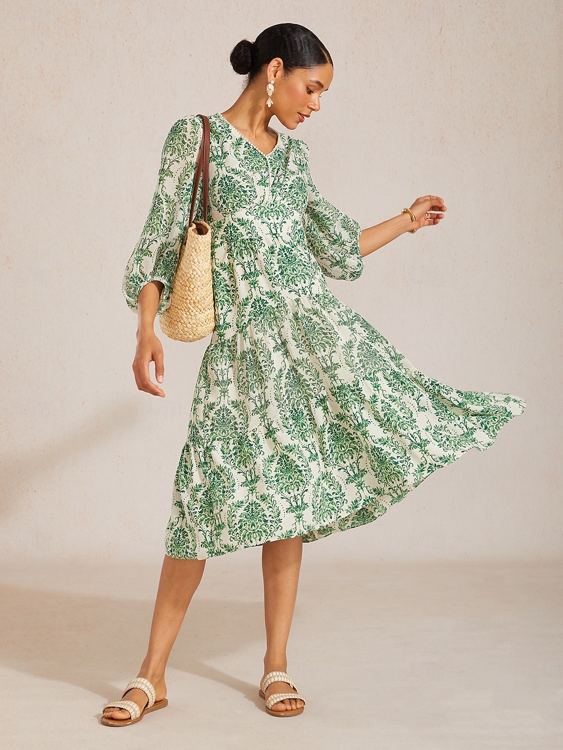 Vestido largo de gasa fluida con estampado barroco exuberante 2026 - $102.99 –P4