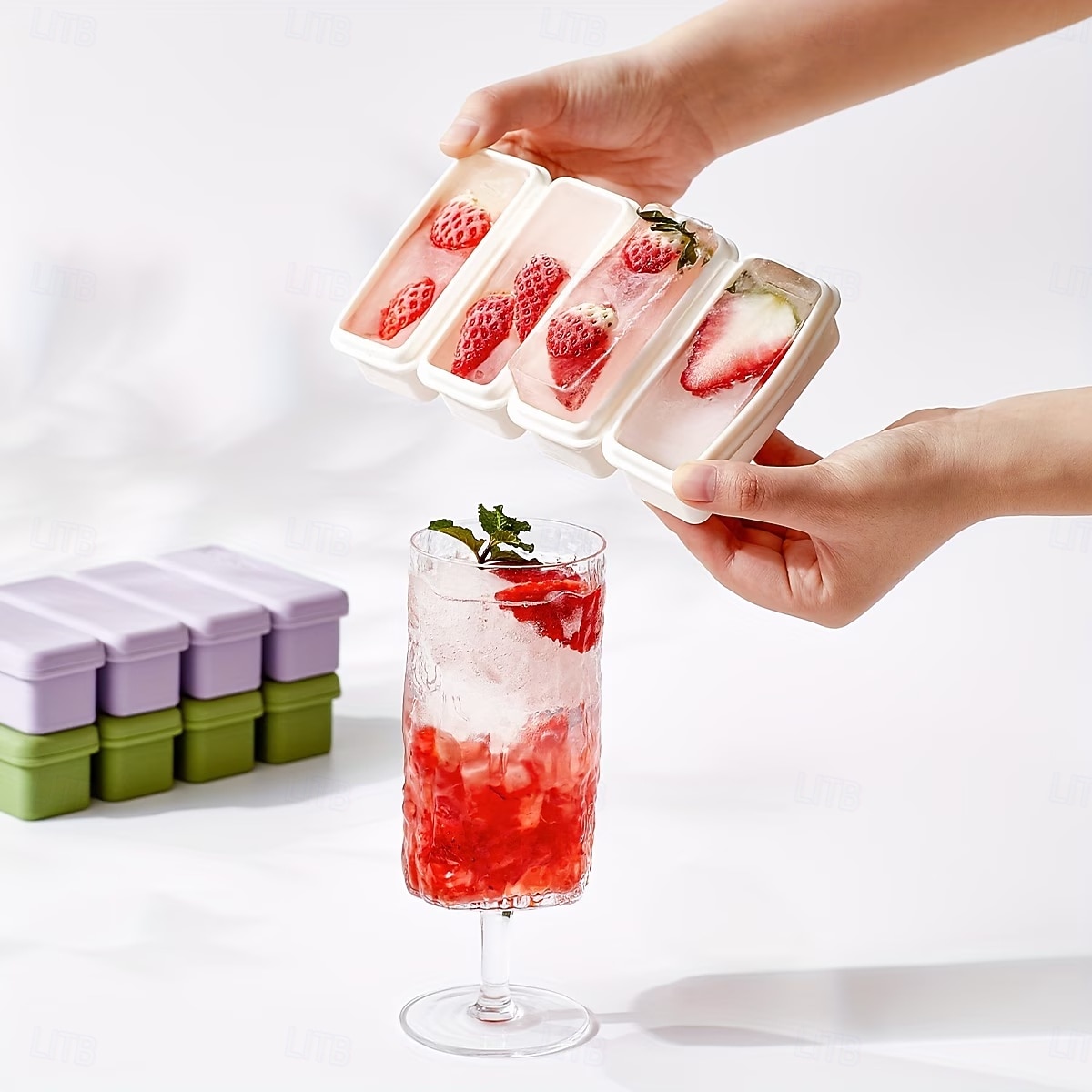 Silicone Ice Cube Trays with Lid, Perfect for Chilling Drinks And Smoothies, Kitchen Essential Silicone Ice Trays, Food-Grade Silicone, Soft And Easy to Demould, Suitable for Frozen Drinks And Whisky 2026 - $10.99 –P6