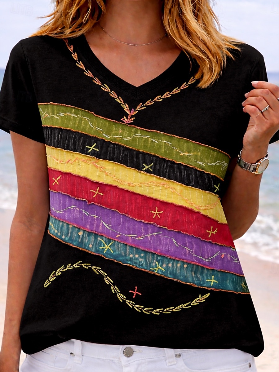Mujer Camiseta Estampado Graphic Letra Equipo de fútbol Elegante Clásico Casual Manga Corta Escote en Pico Tops regulares Casual Diario Negro Morado Marrón Verde Trébol Verano Primavera 2026 - $21.99 –P3