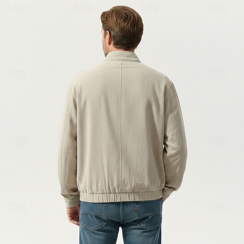 2026年 男性 軽量ジャケット カジュアル アウトドア ジッパーを閉める ミニマリスト 春 テクスチャード加工 ヴィンテージ カジュアル 普段着 スタンド レギュラー ベージュ ジャケット  コレクション – $117.99 –P2