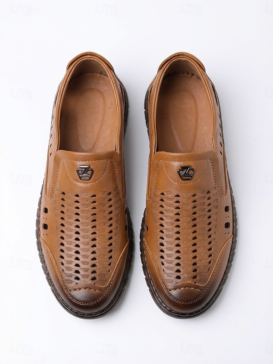 mocassini casual da uomo marroni traforati, traspiranti, leggeri e comodi, ideali per passeggiate all'aperto, vacanze, viaggi, tempo libero quotidiano e uno stile casual elegante e rilassato. del 2026 a $46.99 –P3