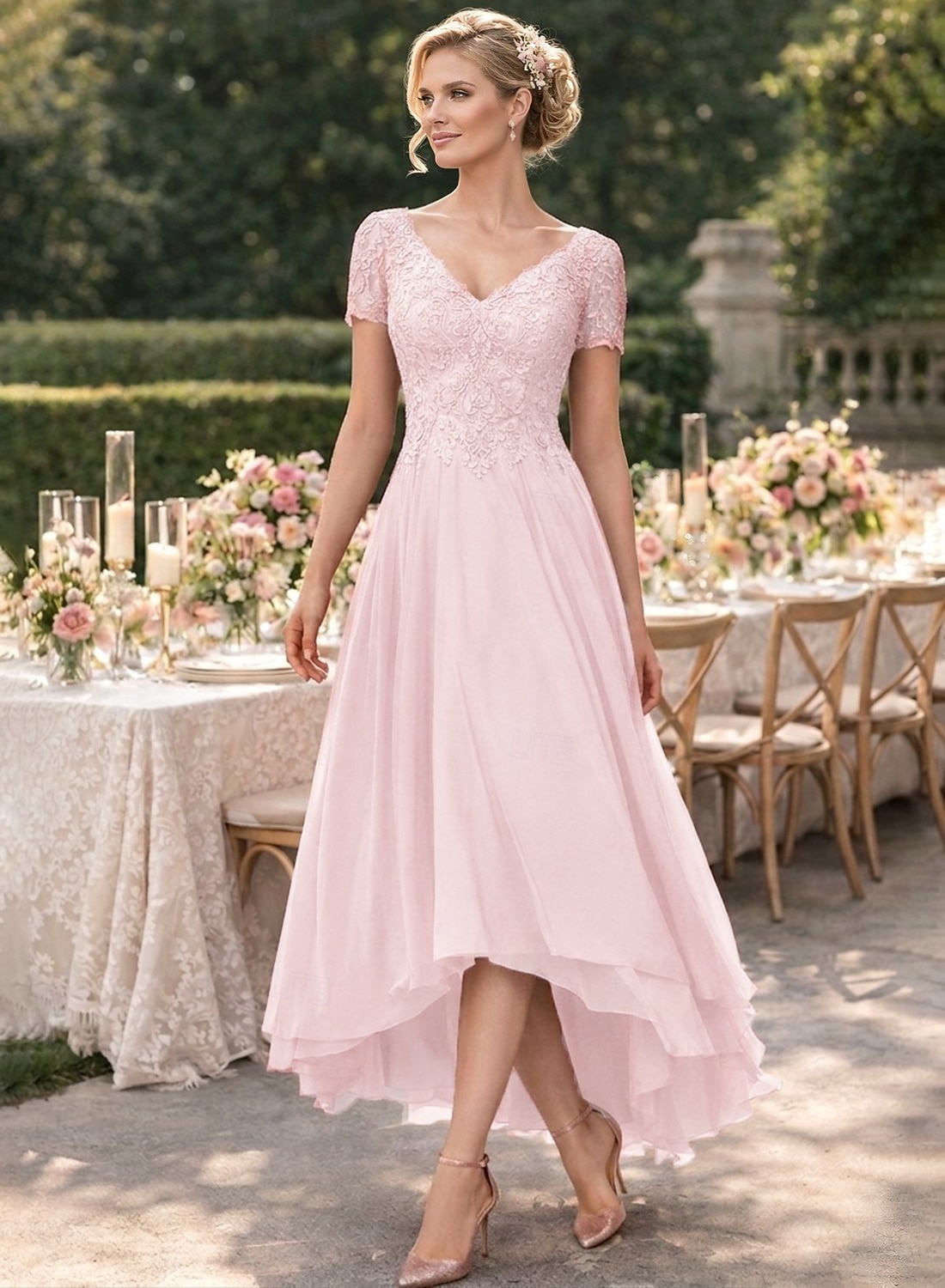 A-linje Asymmetrisk Festkjole Cocktail Kjole Gjestekjole til bryllup Kjole til brudens mor Kortermet V-hals Elegant Formell Bryllupsgjest Formell kveld Chiffon med Ensfarget 2026 - $160.99 –P9