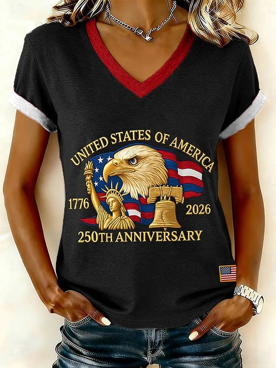 Giorno dell'Indipendenza Americana Per donna Maglietta Stampato Grafico Lettera Bandiera Americana Elegante Classico Casual Manica Corta Scollo a V Top Regolari Casuale Quotidiano Nero Blu marino del 2026 a $22.99 –P1