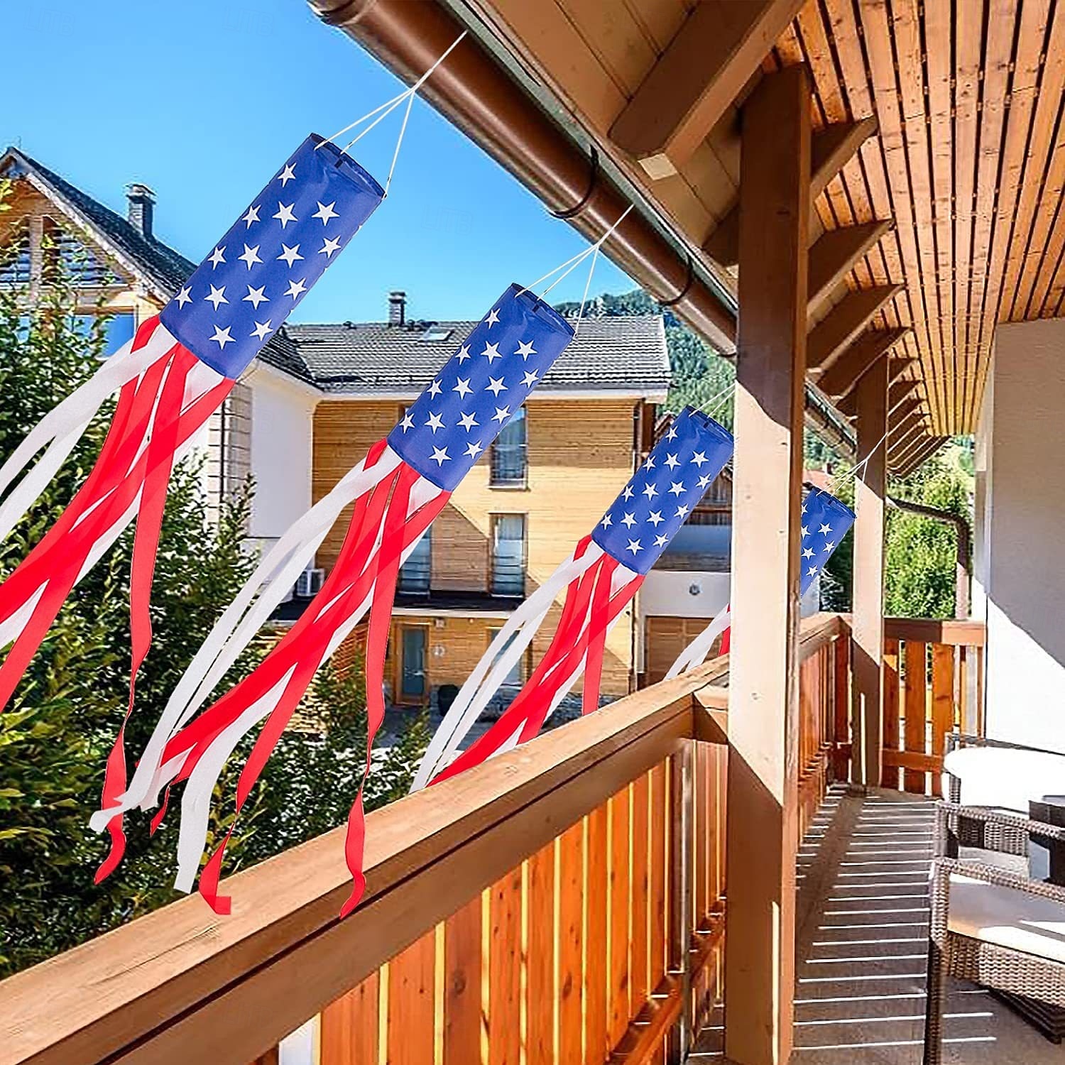 Conjunto de 4 birutas com a bandeira americana, estrelas e listras, para decoração do Dia da Bandeira e do 4 de julho, para uso externo. de 2026 por $28.99 –P9