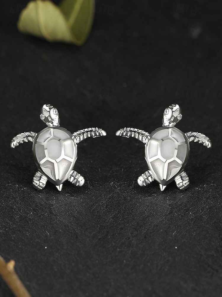 Boucles d'oreilles tortue pour femmes – élégantes boucles d'oreilles plaquées argent avec incrustation de turquoise, parfaites pour la plage et l'été, accessoires décontractés et de vacances de 2026 ? $9.99 –P8