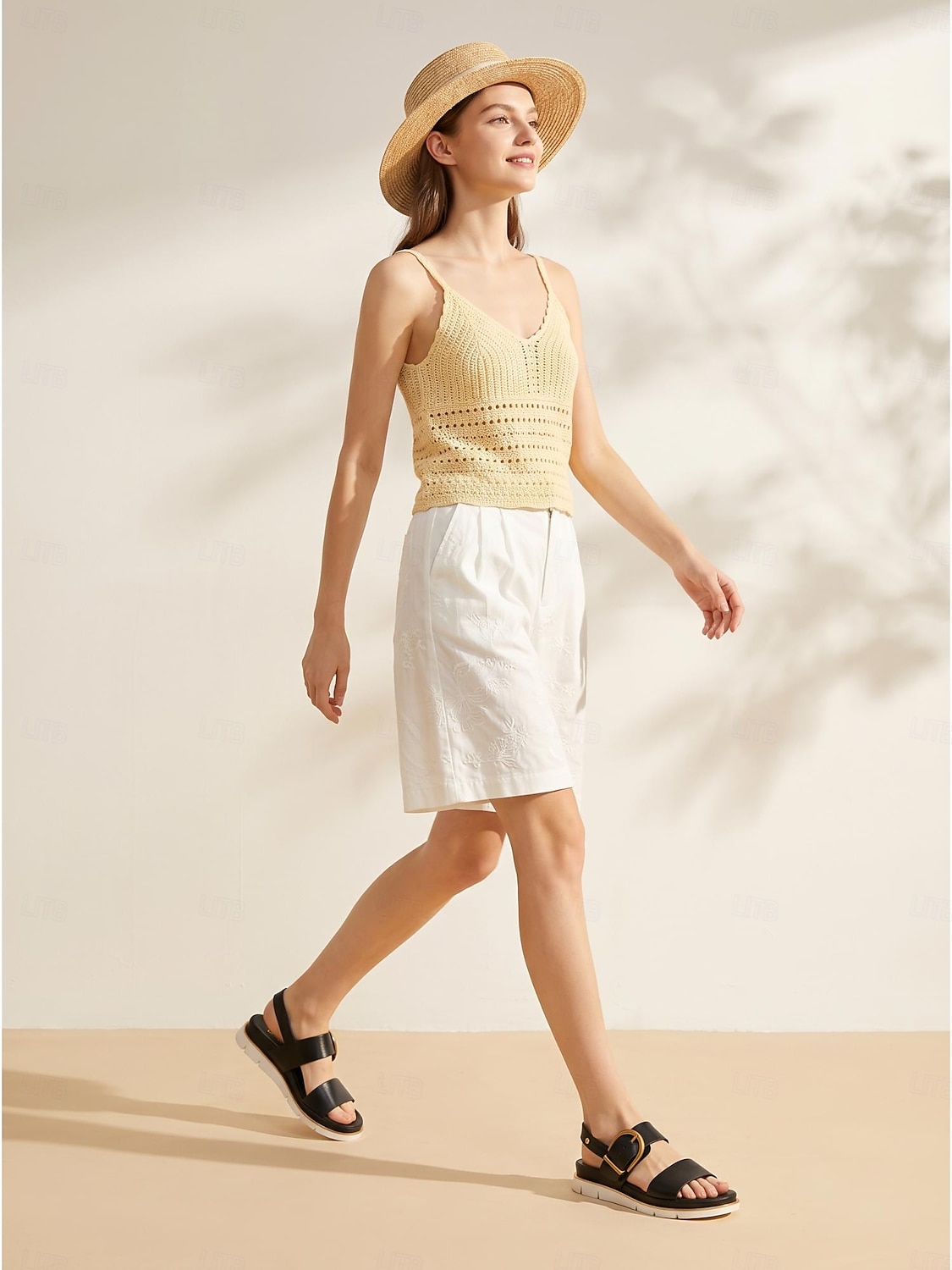 Sandali comodi da donna neri con supporto per l'arco plantare - sandali leggeri con cinturino e fibbia, comodi per tutto il giorno, con suola antiscivolo, ideali per camminare e viaggiare. del 2026 a $34.99 –P1