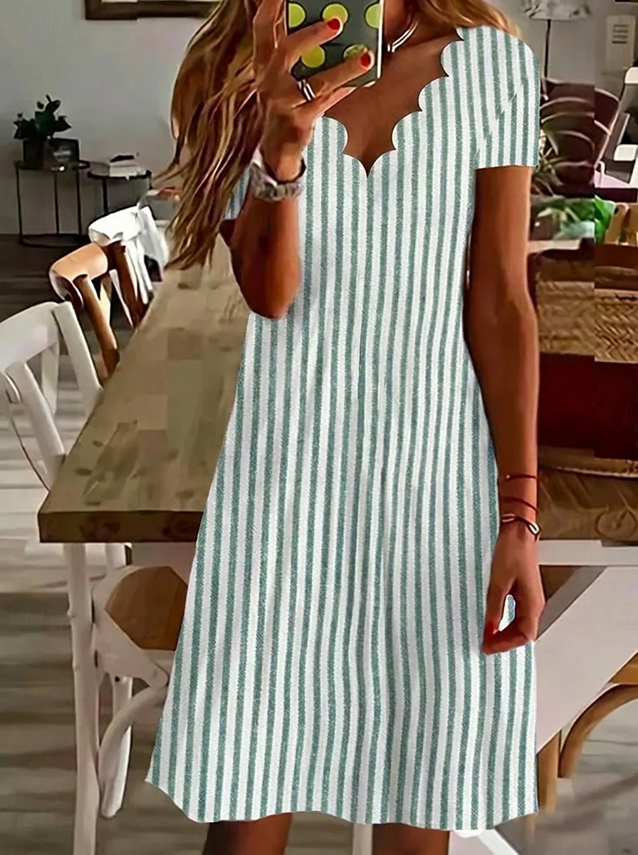 Per donna Abito al ginocchio Vestito Casual Abito a righe Abito a trapezio Elegante Moda Moderno Quotidiano Vacanza Vestibilità regolare A righe Manica Corta Scollo a V Blu Giallo Rosso Verde Estate del 2026 a $26.99 –P4