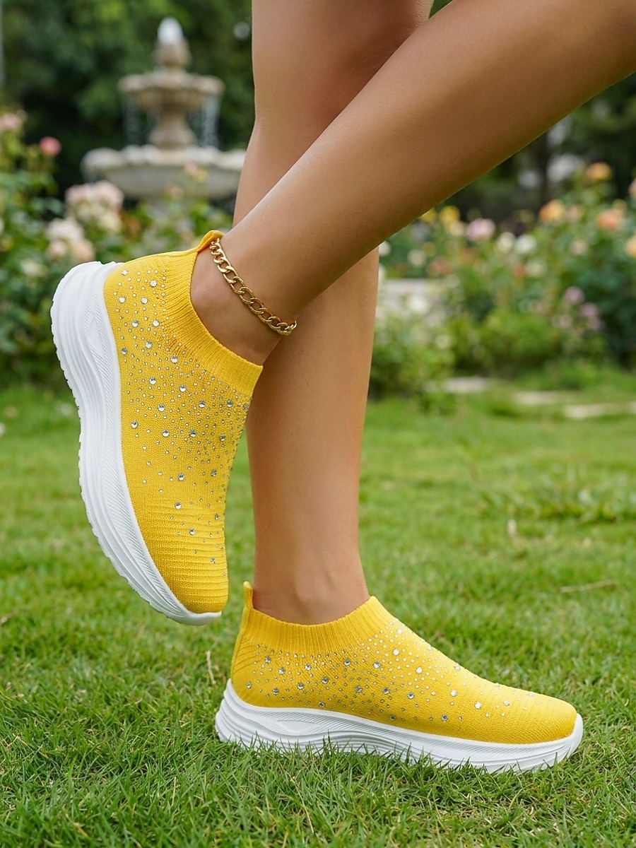 Baskets jaunes à strass pour femmes - chaussures respirantes en maille scintillante avec semelle EVA amortissante pour un usage quotidien et la marche & voyage de 2026 ? $26.99 –P1