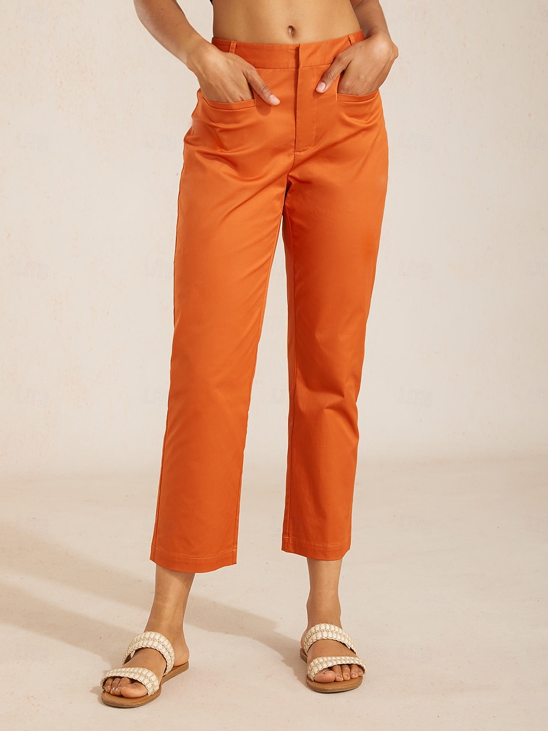 pantaloni corti e affusolati in twill di cotone fine del 2026 a $90.99 –P3