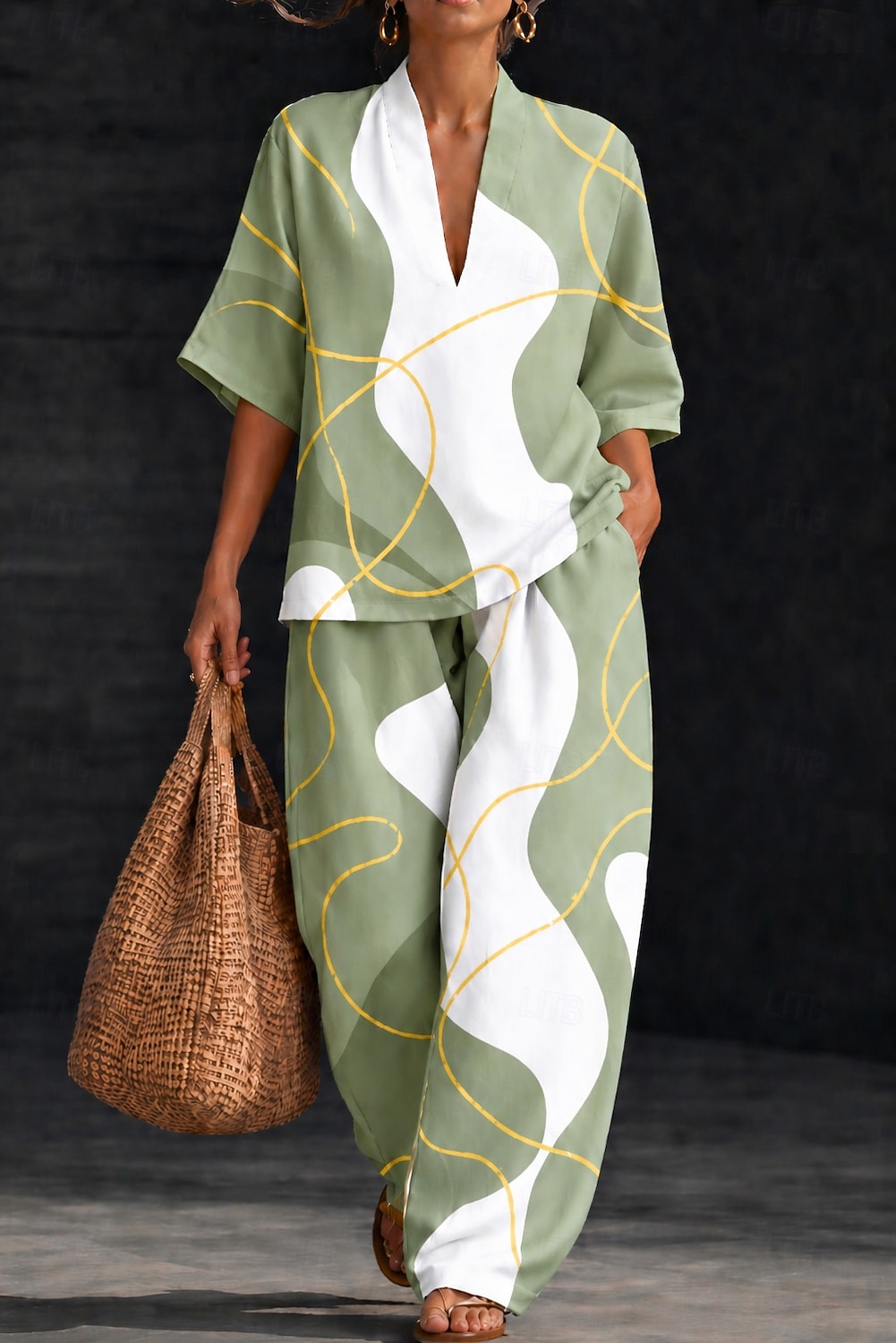 Per donna Camicia Set di biancheria in cotone Set di Pantaloni Manica Corta Scollo a V Floreale Grafico Geometrico Stampato Vacanza Moda Streetwear Casuale Quotidiano All'aperto Verde Arcobaleno del 2026 a $55.99 –P1