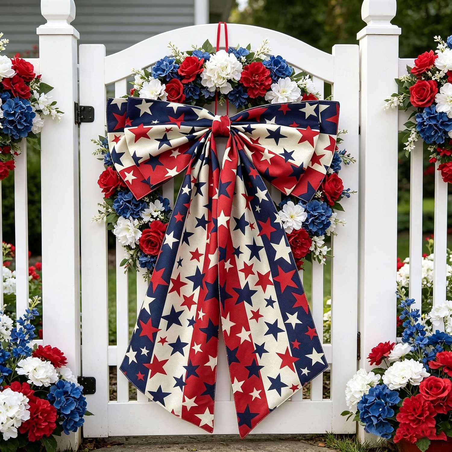 Fiocco decorativo per il 250° anniversario degli Stati Uniti, fiocco patriottico da appendere, rosso, bianco e blu, ghirlanda per la porta del 4 luglio, fiocco per la porta d'ingresso, portico, del 2026 a $18.99 –P15