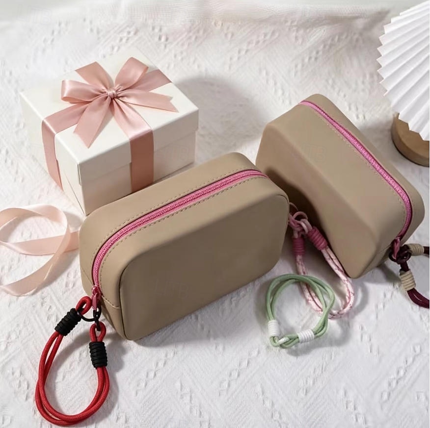 1pc Colorful Silicone Waterproof Cosmetic Bag, Portable Travel Makeup Organizer Pouch, Large Capacity Toiletry Storage Bag For Skincare, Makeup, Suitable For Vacation, Beach, Party, Birthday 2026 - $29.99 –P7