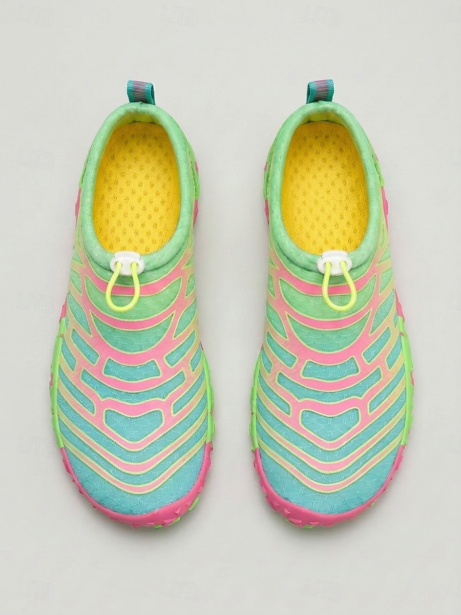 Scarpe da acqua da donna verdi e colorate con stampa geometrica - calzature slip-on larghe in mesh traspirante ad asciugatura rapida, scarpe a piedi nudi antiscivolo per spiaggia, snorkeling e nuoto del 2026 a $32.99 –P6