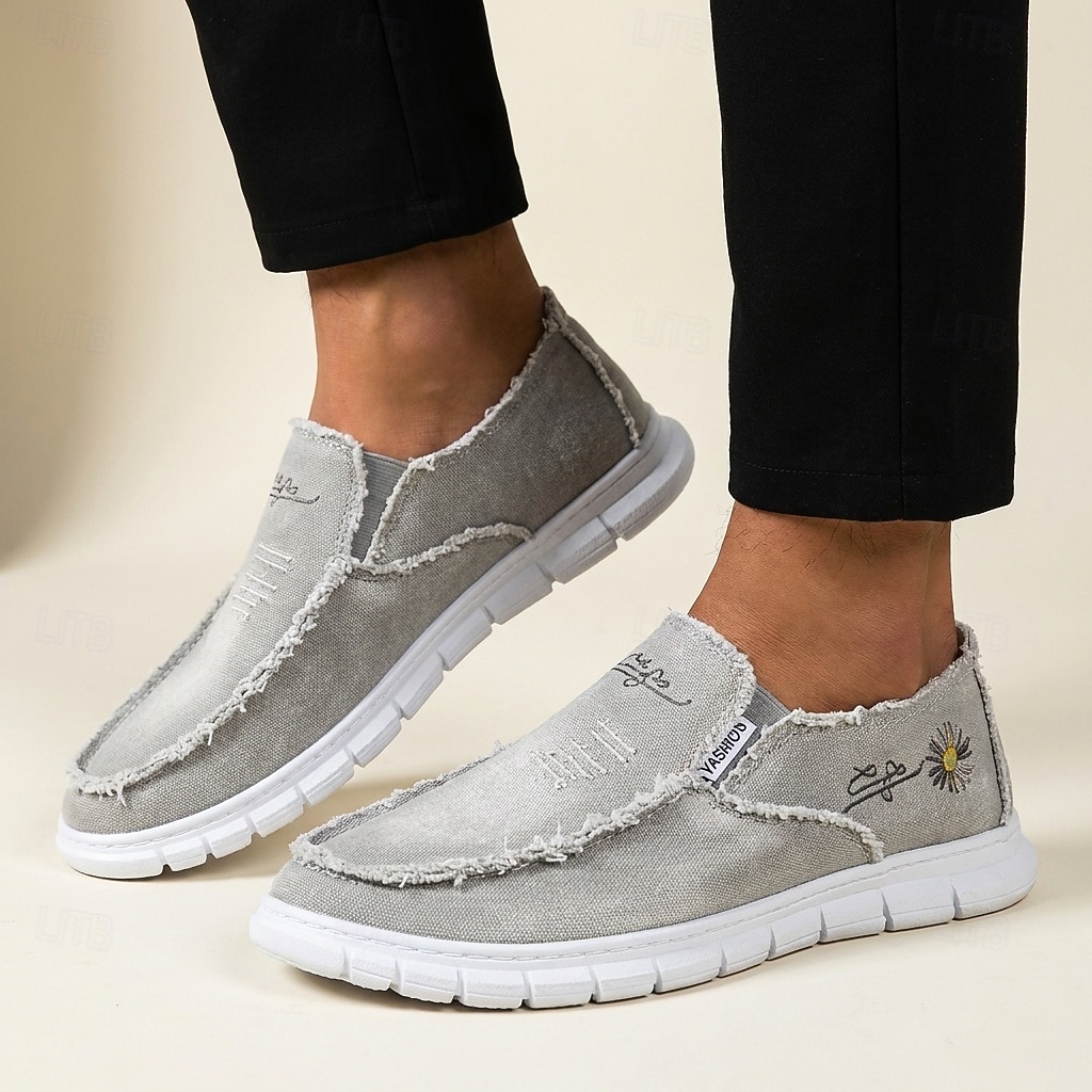 ανδρικά λευκά φθαρμένα slip-on παπούτσια – αναπνεύσιμα, ελαφριά, casual καμβατέ μοκασίνια, ξεφτισμένα street style φλατ παπούτσια για περπάτημα για το καλοκαίρι, τα ταξίδια και την καθημερινή μόδα. 2026 - $32.99 –P3