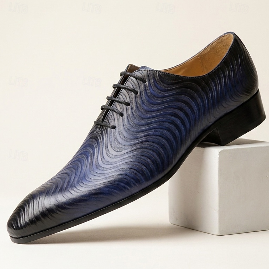 Scarpe eleganti Oxford da uomo blu navy con texture, punta affusolata, scarpe formali alla moda per gentiluomini, adatte per lavoro, matrimoni, feste serali e occasioni eleganti. del 2026 a $109.99 –P2