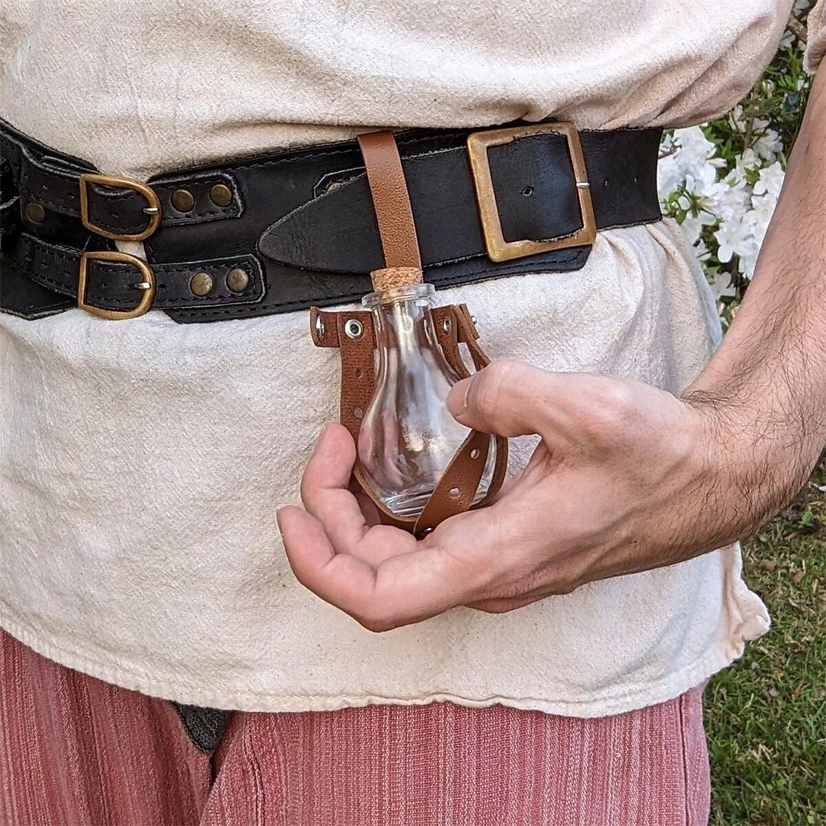Retro Vintage Medieval Renaissance Potion Bottle Holster Witch Wizard Fancy Dress Unisex Fantasy Halloween Carnival Masquerade Renaissance Fair LARP Adults' Potion Bottle Holster 2026 - $12.99 –P2
