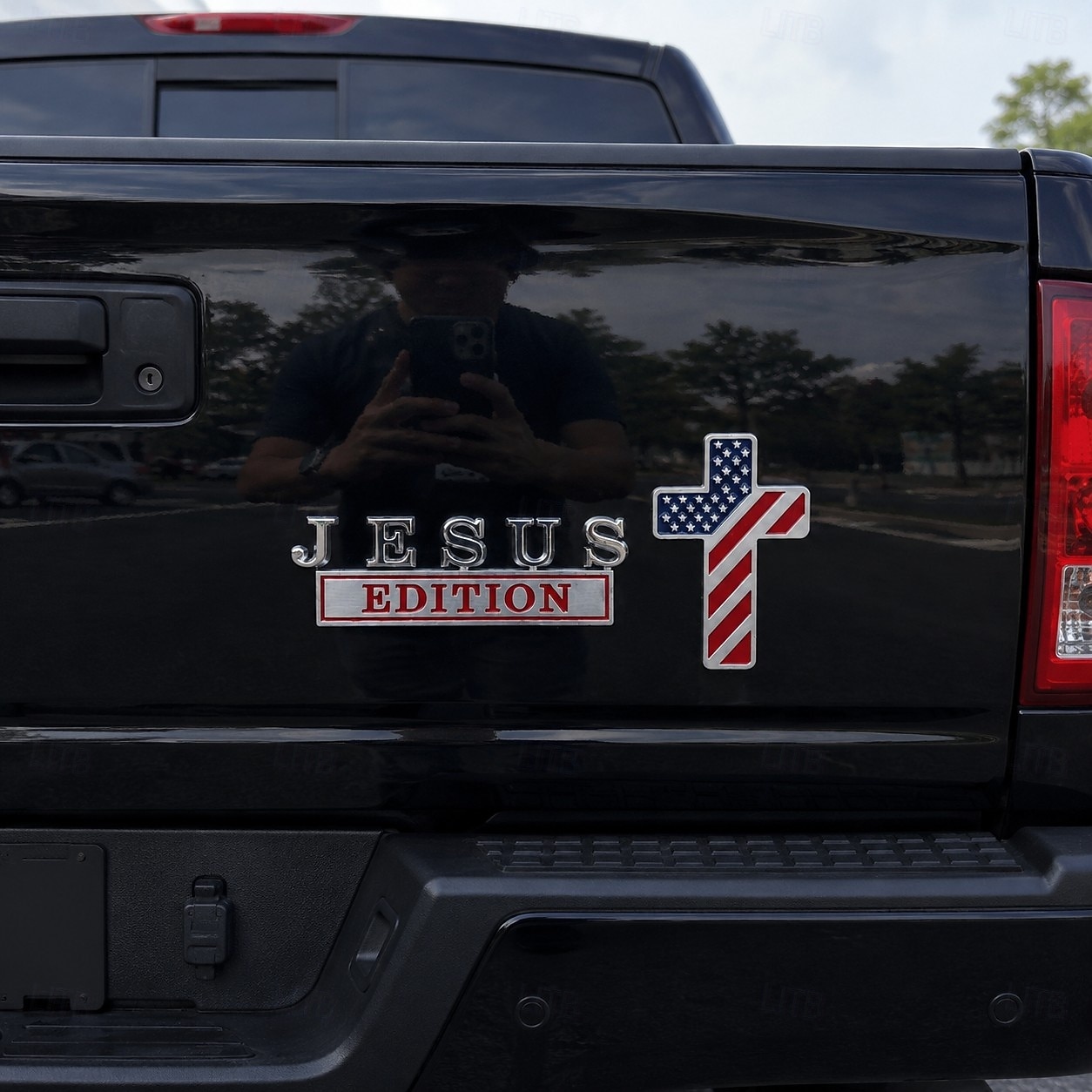 2-pack välsignad Jesus-utgåva korsemblem metallmärke, kristen tro bilemblemklistermärke, krom 3D-bildekal för lastbil SUV motorcykel, religiöst korsemblem exteriöra tillbehör present till män kvinnor 2026 - $15.99 –P4