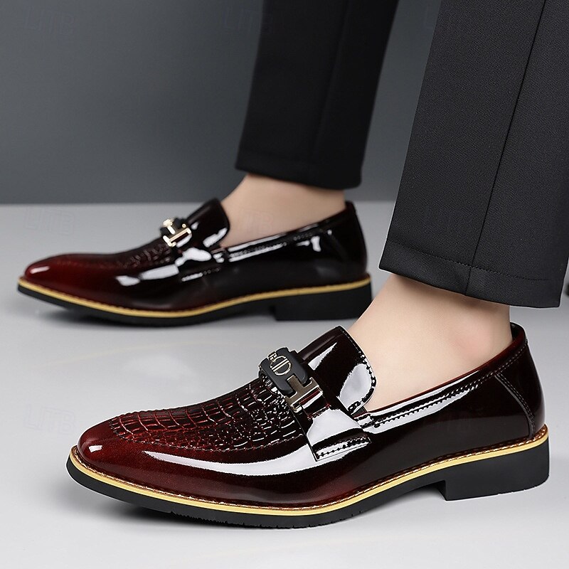 Mocassini da uomo bordeaux con stampa coccodrillo, scarpe eleganti slip-on lucide, calzature da gentiluomo perfette per matrimoni, feste, banchetti e occasioni serali. del 2026 a $64.99 –P7