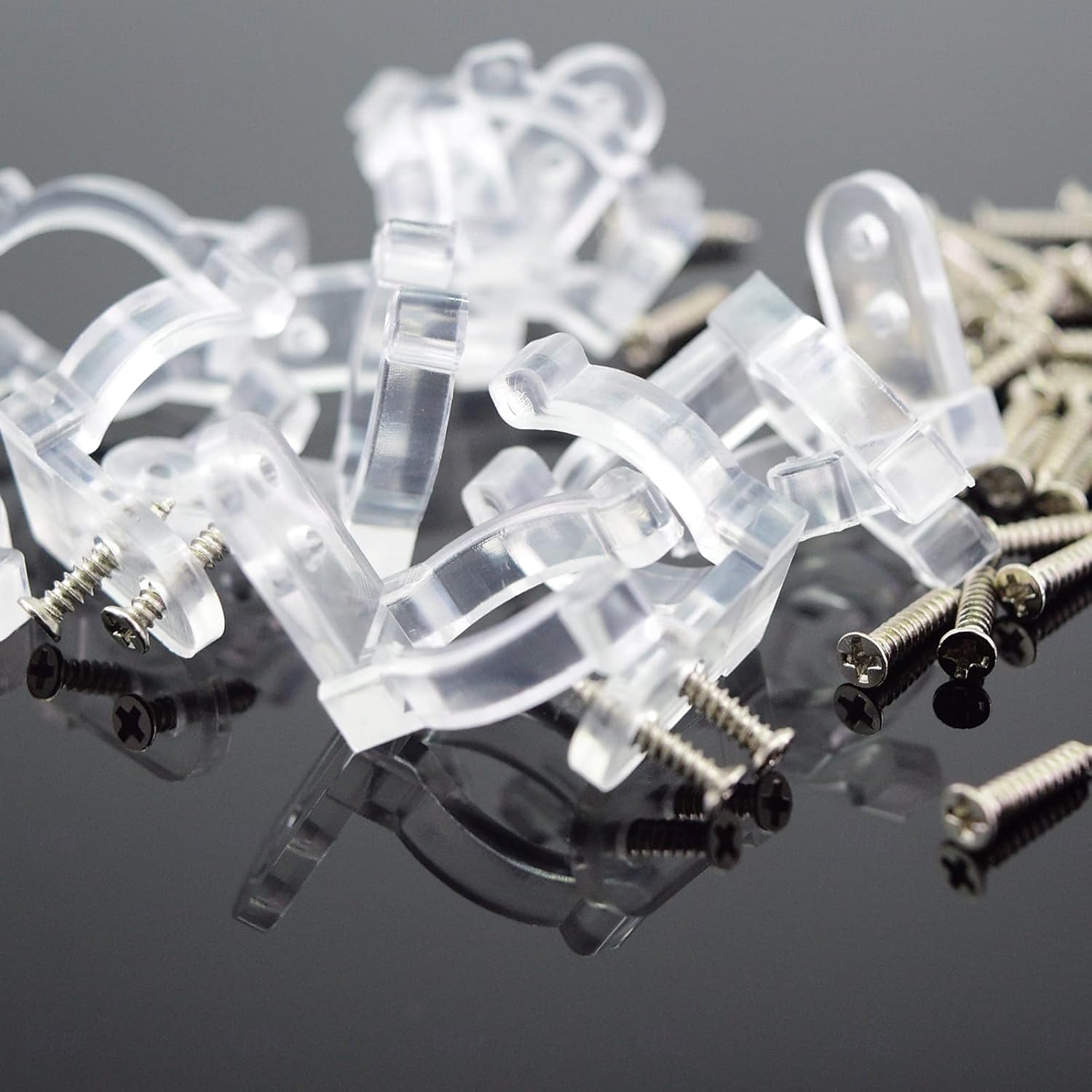 20-200 pezzi 1/2 pollice applicabili per clip per luci a corda LED da 10-15 mm con 40-400 pezzi viti per clip di montaggio per luci a corda in PVC per esterni, ganci per Natale e matrimoni del 2026 a $8.99 –P4