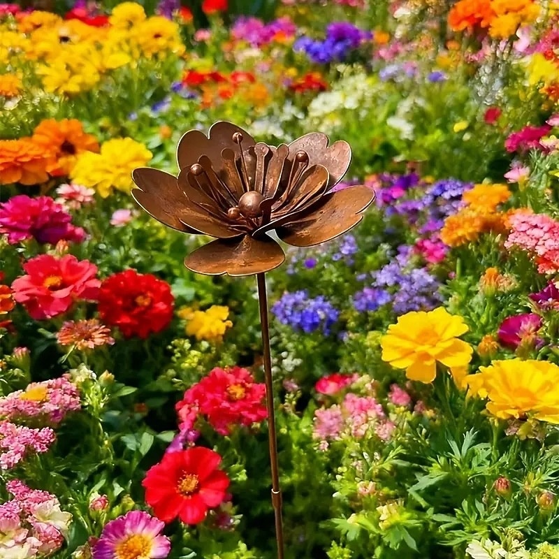 Metalen bronzen lotusbloemsculptuur, elegant rustiek ijzeren waterornament voor vijver, achtertuin, terras, gazon en binnenlobby, artistiek lotusbeeld voor tuindecoratie 2026 - $22.99 –P3