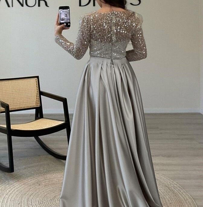 Sirena Tromba Lunghezza al pavimento Abito da Sera Elegante Brillare & Splendere Manica Lunga Scollo Illusione Carnevale Mascherata Abito Champagne per la Madre della Sposa Raso Con Paillettes con del 2026 a $183.99 –P20