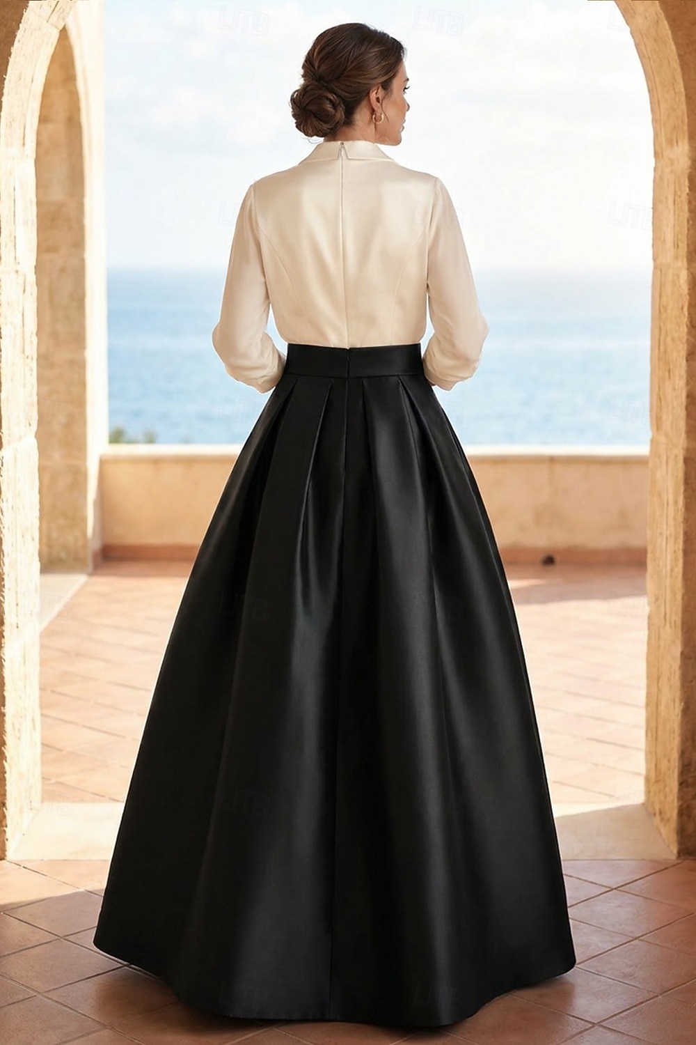 Linea ad A Lunghezza al pavimento Abito da Sera Da principessa Abito formale Elegante Festa Monocolore Manica Lunga Scollo a V Matrimonio Cravatta nera Invitato a matrimonio autunnale Raso Tessuto del 2026 a $172.99 –P2