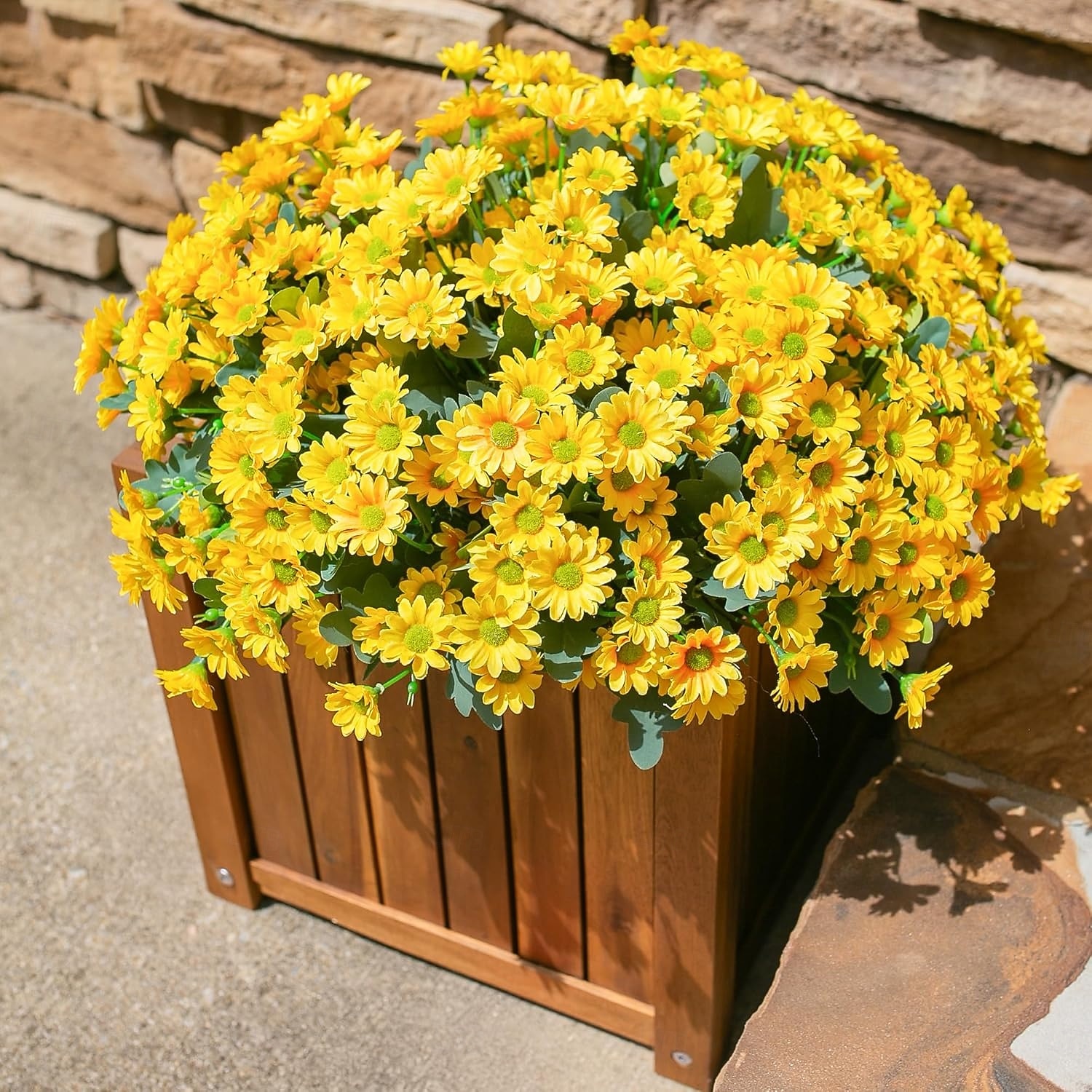 Margaritas artificiales para decoración exterior, 6 ramos de flores artificiales para macetas de exterior, flores de seda resistentes a los rayos UV para la puerta principal, el porche y el patio. 2026 - $29.99 –P5