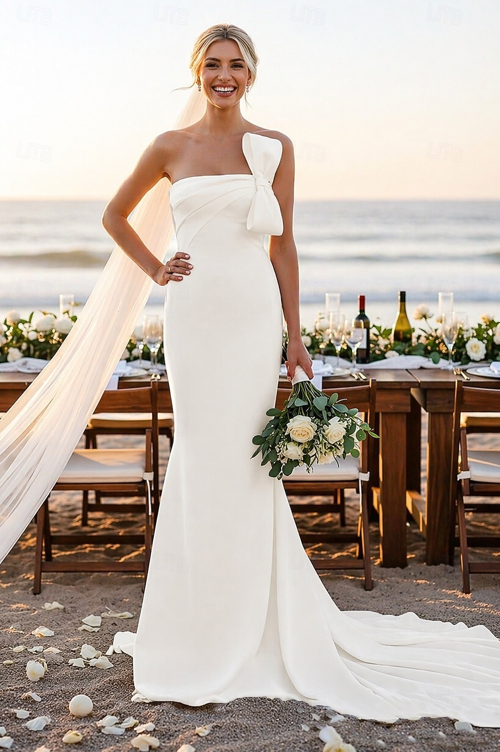 satin strapless trumpet wedding dress White Satin Lace Strapless Sweetheart Trumpet Long Wedding Dress