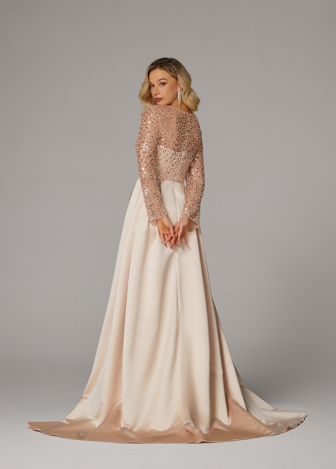 Sirena Tromba Lunghezza al pavimento Abito da Sera Elegante Brillare & Splendere Manica Lunga Scollo Illusione Carnevale Mascherata Abito Champagne per la Madre della Sposa Raso Con Paillettes con del 2026 a $183.99 –P6