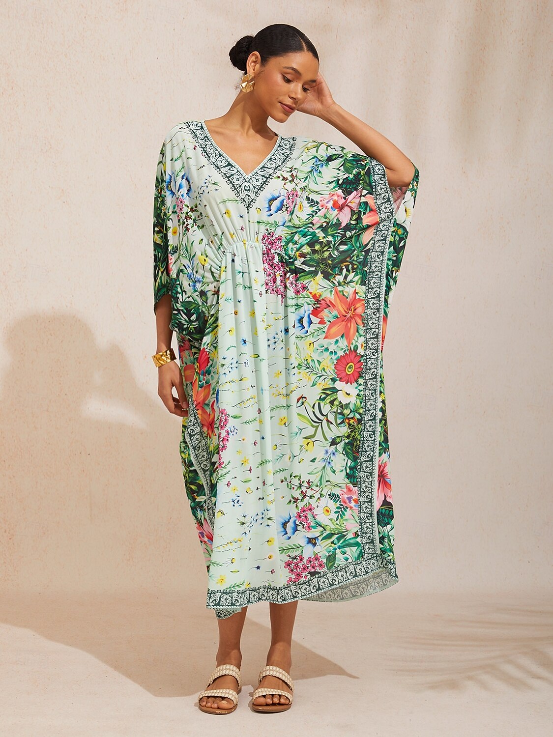 caftán de gasa fluida con estampado floral botánico 2026 - $102.99 –P2