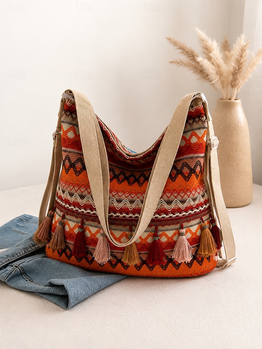 Womens Boho Sac à épaule brodé avec des pompons Sac hobo ethnique pour festivals voyages plage de 2026 ? $16.99 –P2
