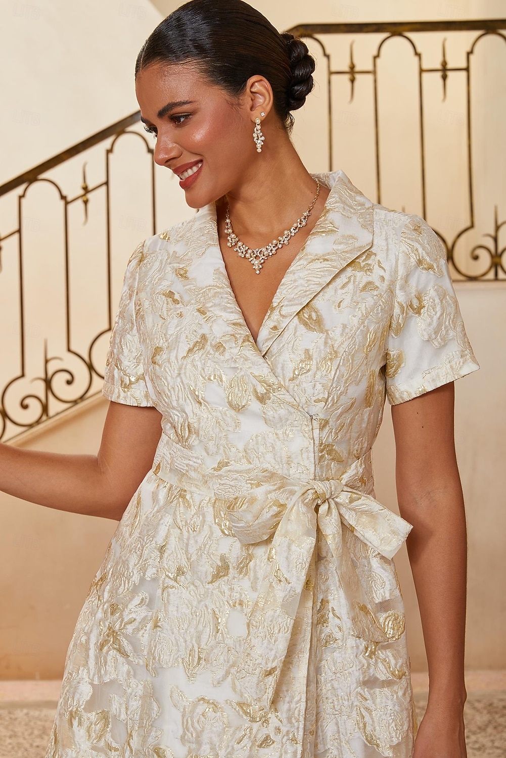 Damen A-Linie Cocktailkleid Kleid für Hochzeitsgäste Knöchellänge Revers Kurzarm Empire-Taille Elegant Vintage Mutter der Braut Formell mit Jacquard Gürtel Blumig Champagner 2026 - $179.99 –P4
