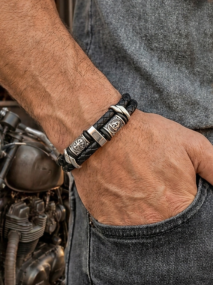 Bracciale da uomo vichingo intrecciato in similpelle e lega, bracciale con rune nordiche multicolore per abbigliamento casual, stile biker, moda outdoor, regalo per lui del 2026 a $11.99 –P2