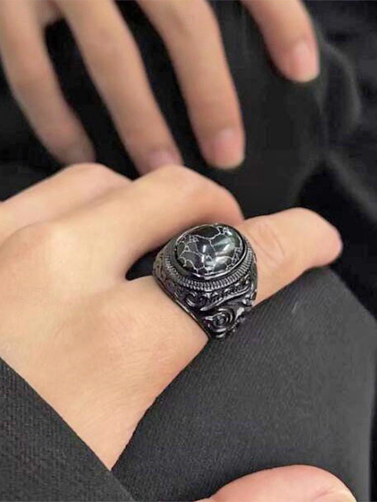 Anello da uomo vintage con pietra occhio di tigre, fascia in lega nera incisa, anello di tendenza in stile etnico bohémien, gioiello maschile per i viaggi estivi, casual &abbigliamento da festival del 2026 a $7.99 –P3