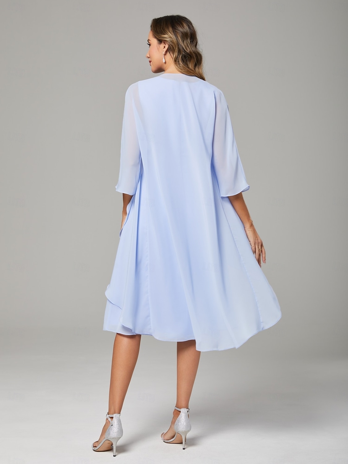 Due Pezzi Linea ad A Lunghezza al ginocchio Abito da invitata a nozze Abito da cerimonia per signora Senza Maniche Collo a U Elegante Ospite di nozze Ricevimento di matrimonio Chiffon Pizzo Abiti con del 2026 a $172.99 –P5