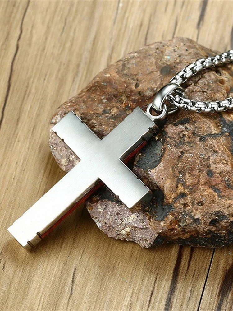Colar masculino com pingente de cruz em madeira e liga metálica, corrente em aço inoxidável, joia religiosa, presente para homens maduros, ideal para uso casual no verão, viagens e dia a dia. de 2026 por $18.99 –P6