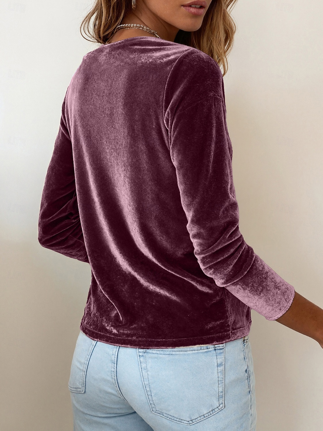 Damesblouse van fluweel met colkraag en lange mouwen, elegante raglanmouwen, zachte velours, casual, chique tuniek. 2026 - $24.99 –P5