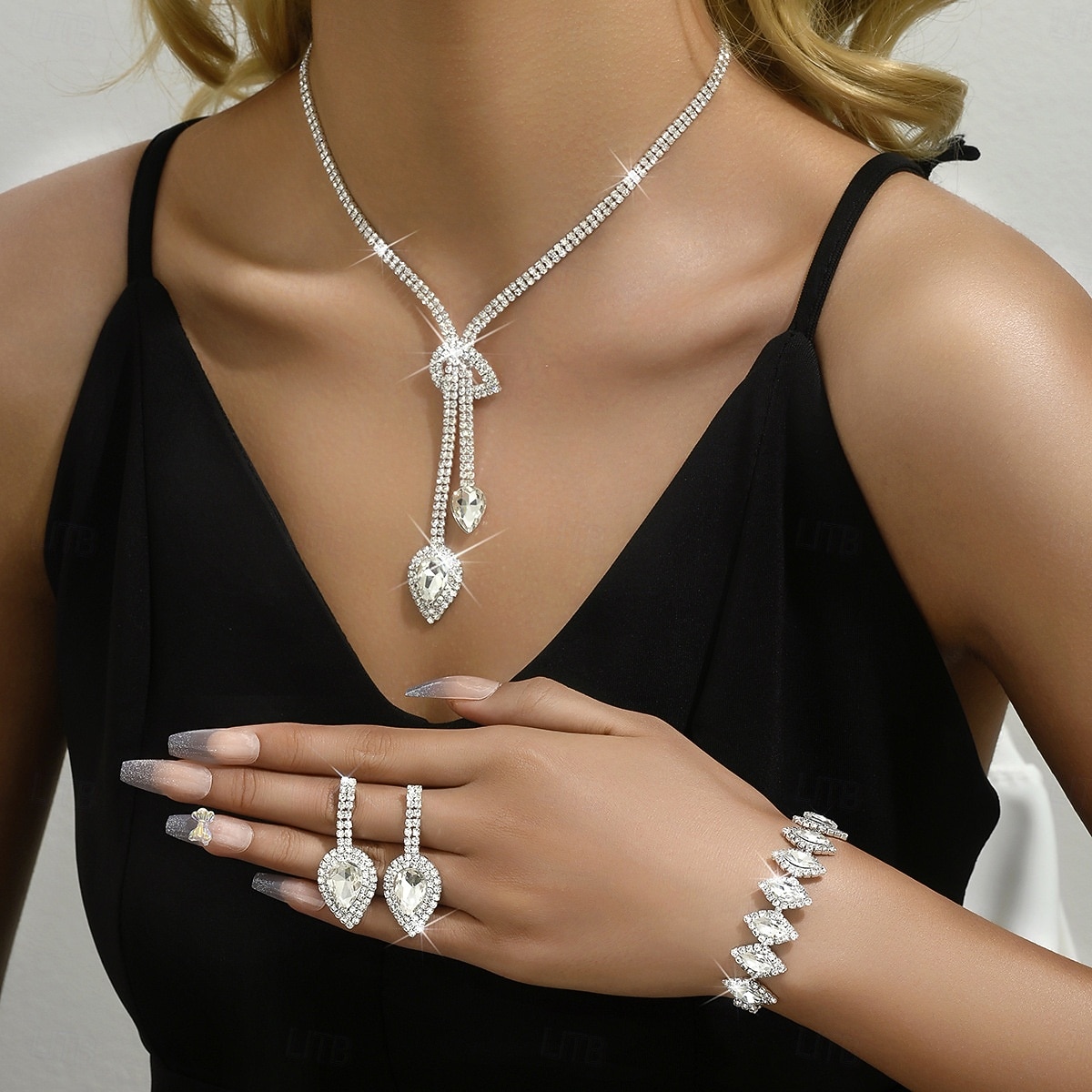 Jewelry Set Three-piece Suit Chrome 1 Necklace 1 Bracelet Earrings Women's Fashion Luxury Jewelry Set For Party 2026 - $34.99 –P1