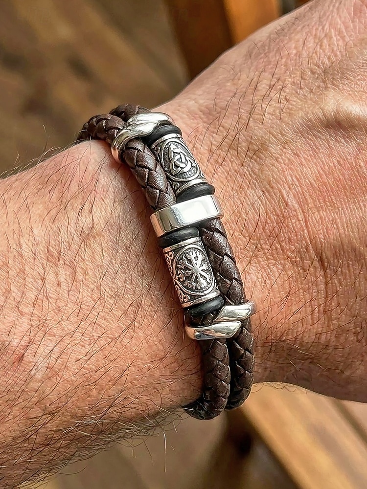 Bracciale da uomo vichingo intrecciato in similpelle e lega, bracciale con rune nordiche multicolore per abbigliamento casual, stile biker, moda outdoor, regalo per lui del 2026 a $11.99 –P1