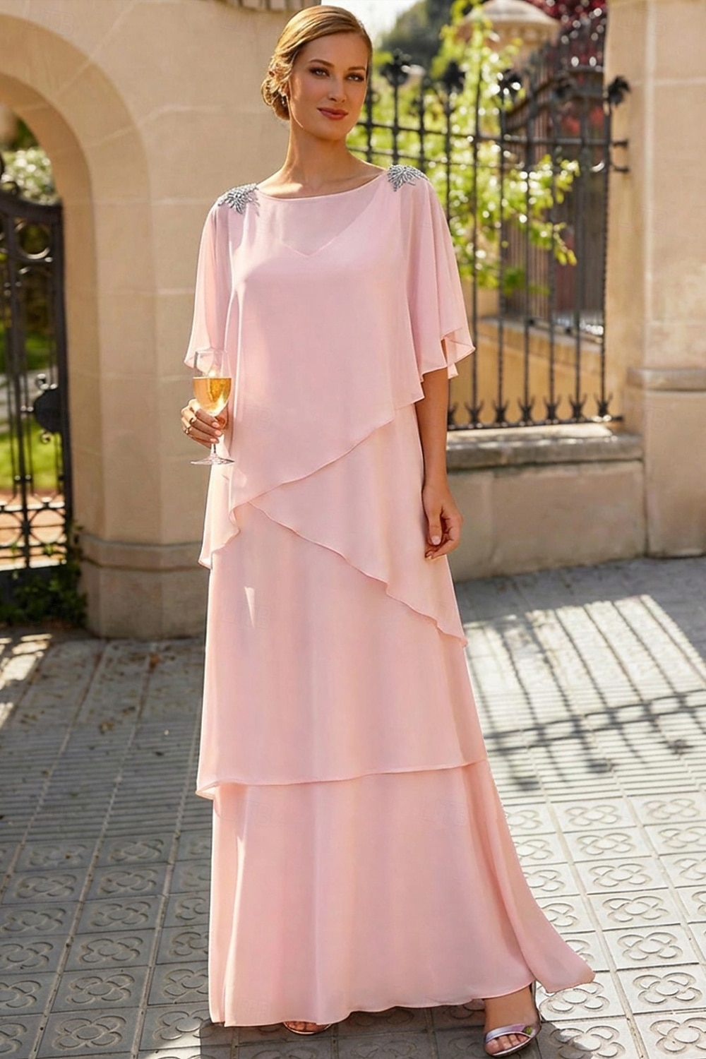 Linea ad A Lunghezza al pavimento Abito da invitata a nozze Abito Formale Abito a Strati Abito da cerimonia per signora Mezza Manica Girocollo Elegante Formale Ospite di nozze Chiffon con Volant del 2026 a $183.99 –P16