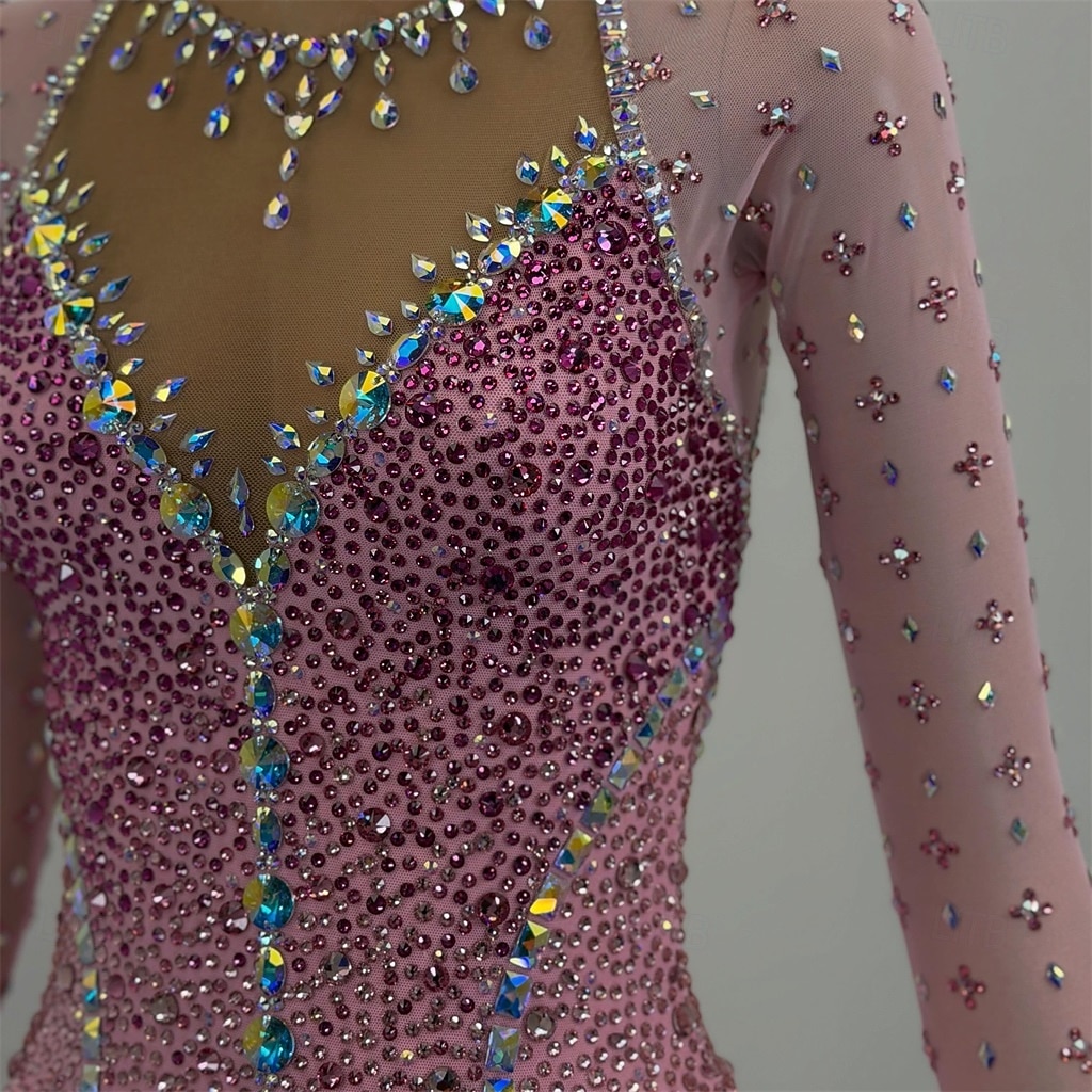 Robe de patinage artistique Femmes Patinage Robe Rose Patchwork Dos Nu Élastique Entraînement Compétition Tenue de Patinage Classique cristal pailleté manche longue Patinage sur glace Patinage de 2026 ? $536.99 –P7