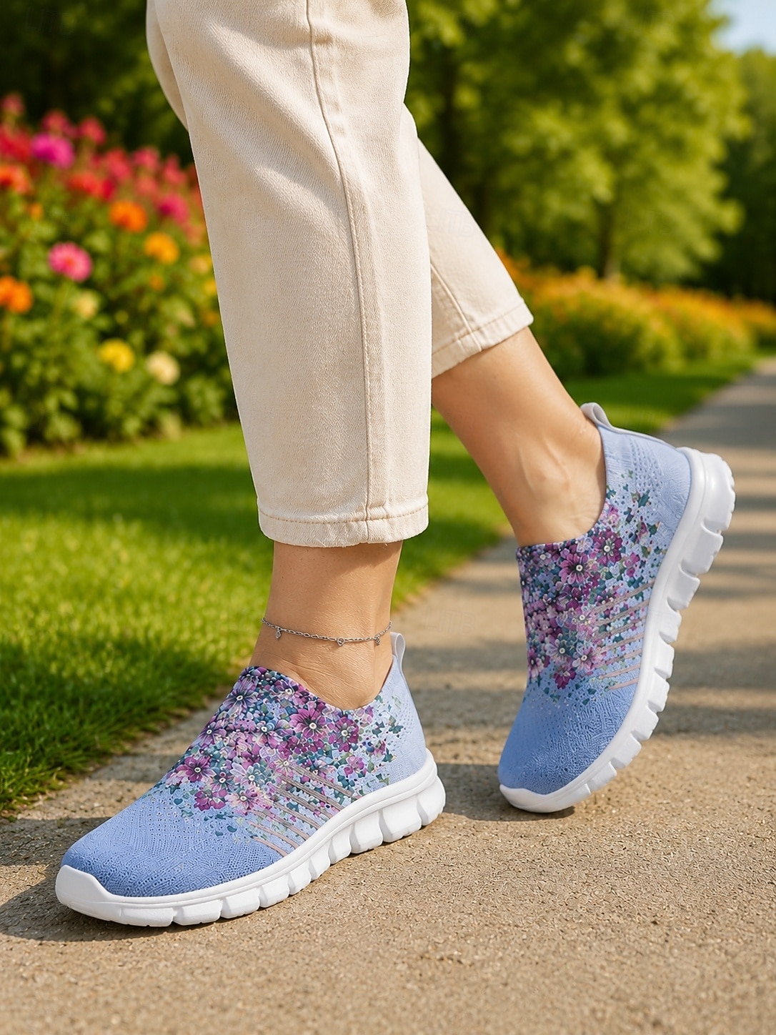 Sneakers da passeggio da donna con stampa floreale, scarpe leggere e traspiranti in mesh, ideali per viaggi informali, passeggiate in giardino e comfort quotidiano. del 2026 a $26.99 –P2