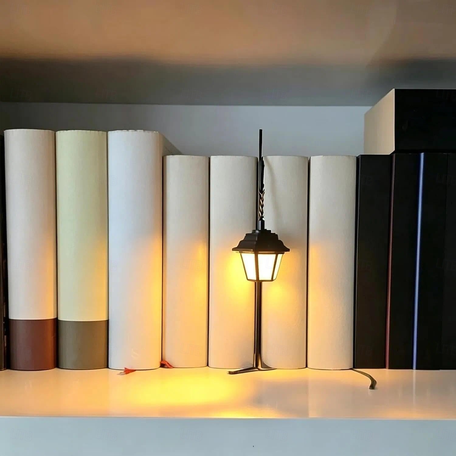 Bibliothekslaterne – dekorative Bücherregalbeleuchtung, wiederaufladbar, mit Fernbedienung, für Bücherwürmer, antike LED-Leseecke als Dekoration für Arbeitszimmer und Bibliothek 2026 - $28.99 –P4