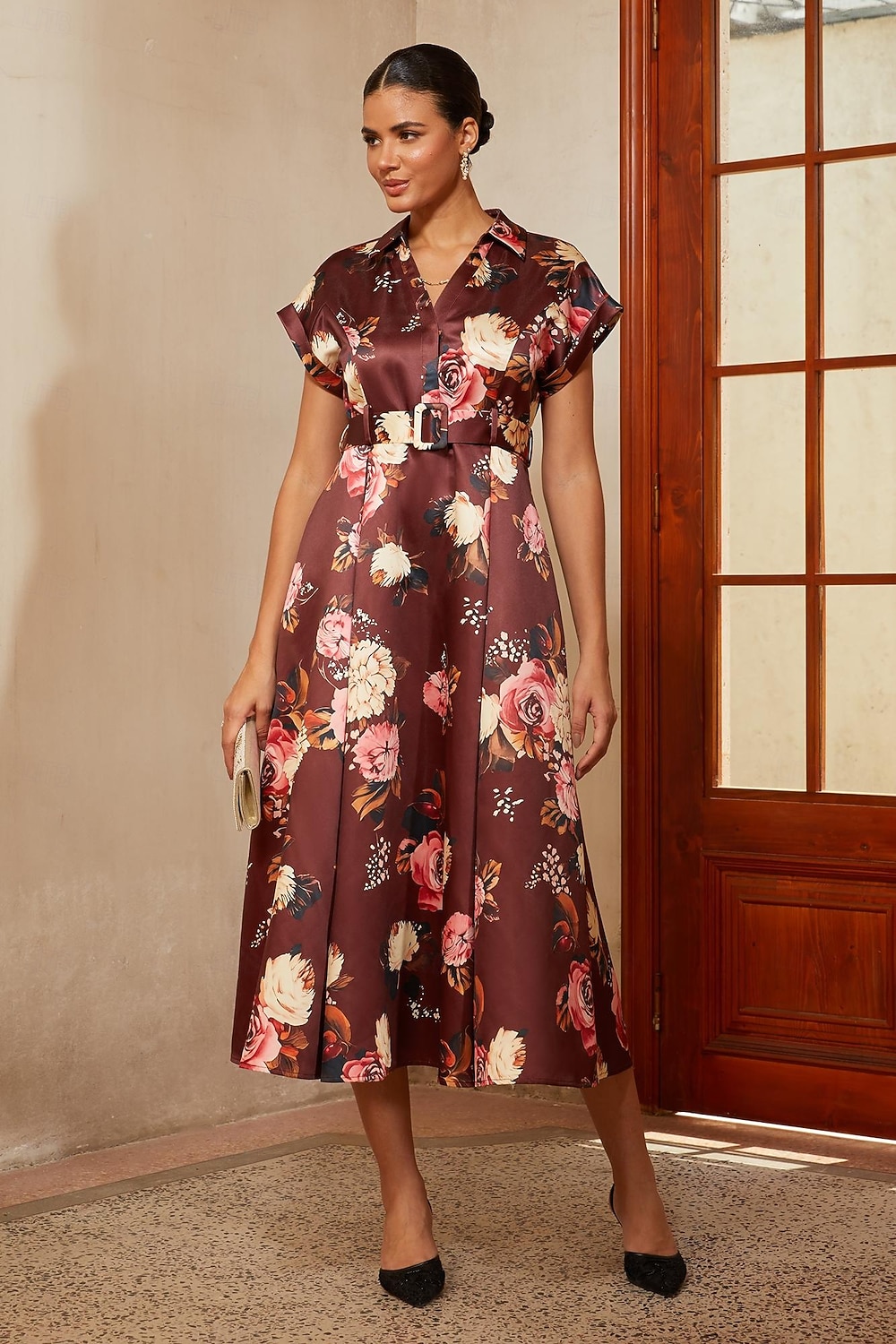 Per donna Linea ad A Abito da Cocktail Abito da invitata a nozze Lunghezza Tè Scollo a V Bavero Manica Corta Spalla scesa Vita Alta Elegante Vintage Madre della sposa Semi-Formale con Raso Stampa del 2026 a $119.99 –P1